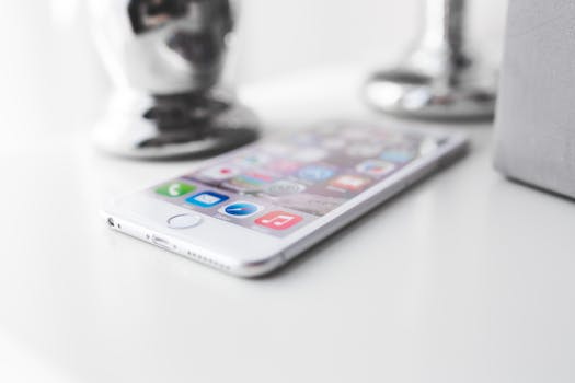 Winning Users: Your Blueprint for a Top-Tier Mobile App Usability Comparison